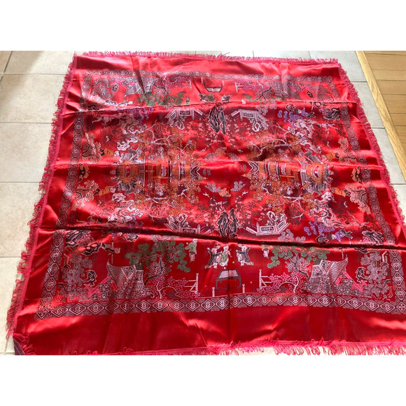 Vintage Asian Tapestry Brocade Piano Shawl Red Chinese 58" Tablecloth Excellent - Picture 4 of 12